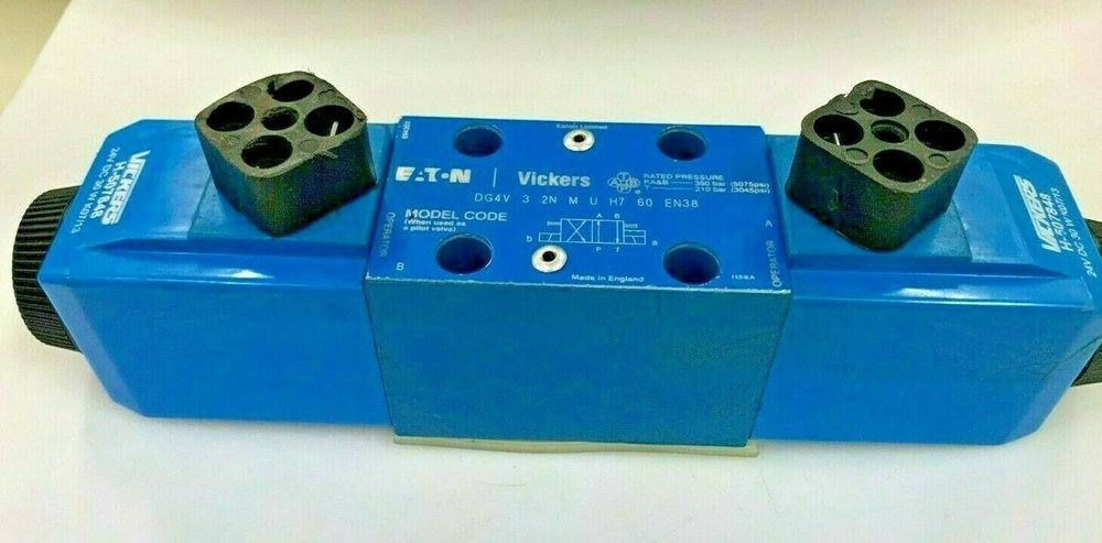 EATON Vickers DG4V32NMUH760EN38 Hydraulic Directional Control Valve 24V DC