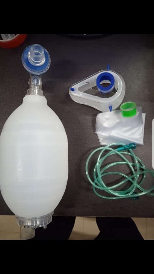 Silicon Ambu Bag With Peep Valve, For Hospital