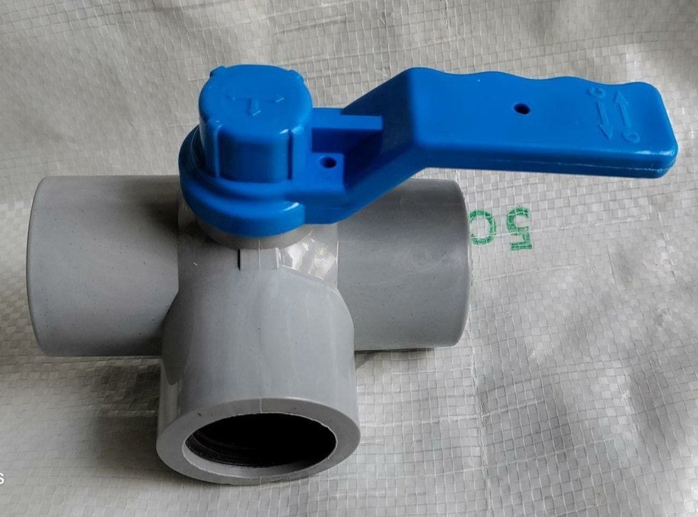 PP Polypropylene Three Way Ball Valve, Size: 1