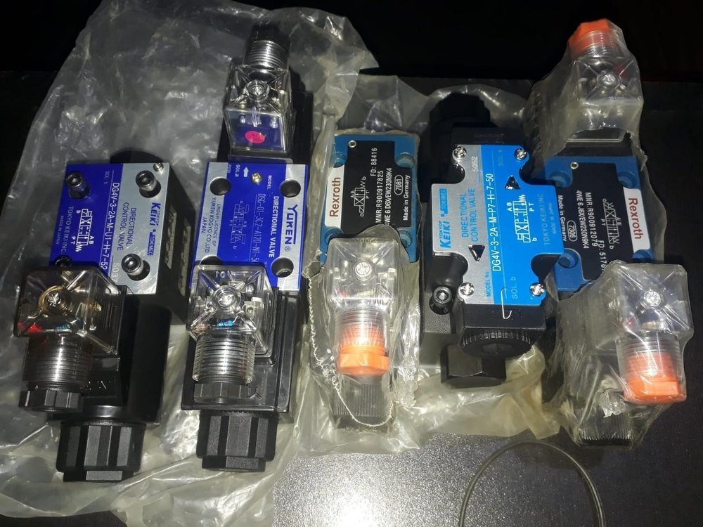 Tokimec Hydraulic Valve -DG4V-3-2A-M-U7-H-7-52