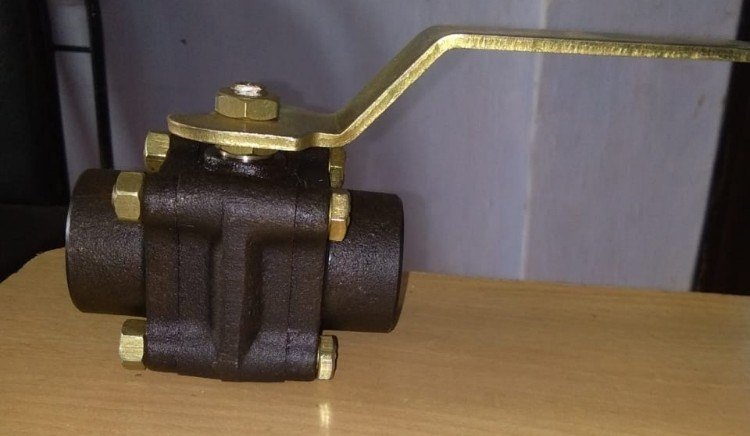 Forged Steel Ball Valve, Screwed, Up To 2500