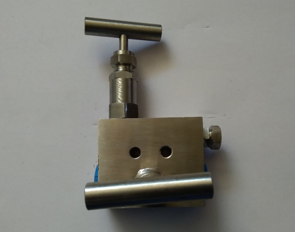 2-Way T-Type Manifold Valves