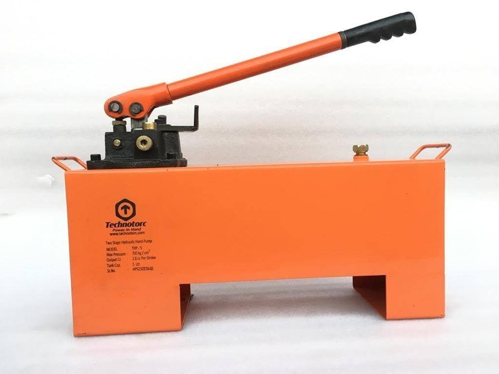 Technotorc Alloy Steel Two Stage Hydraulic Hand Pump, Model Name/Number: Thp