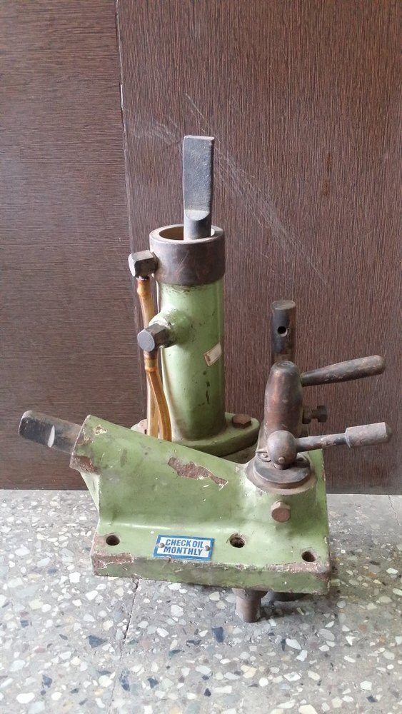 JASWANT Hydraulic Pump For Power Hacksaw