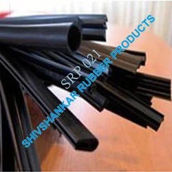 Shivshankar Rubber Products Black Extruded Rubber Product, Size: 150 X 150 X 20mm