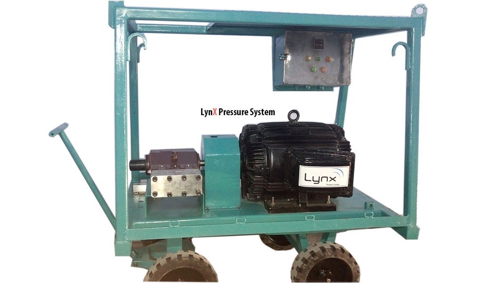 LYNX 10 Hp To 40 Hp Water Pressure Test Pump, Max Flow Rate: 9 Lpm To 17 Lpm, Model: BHP Series