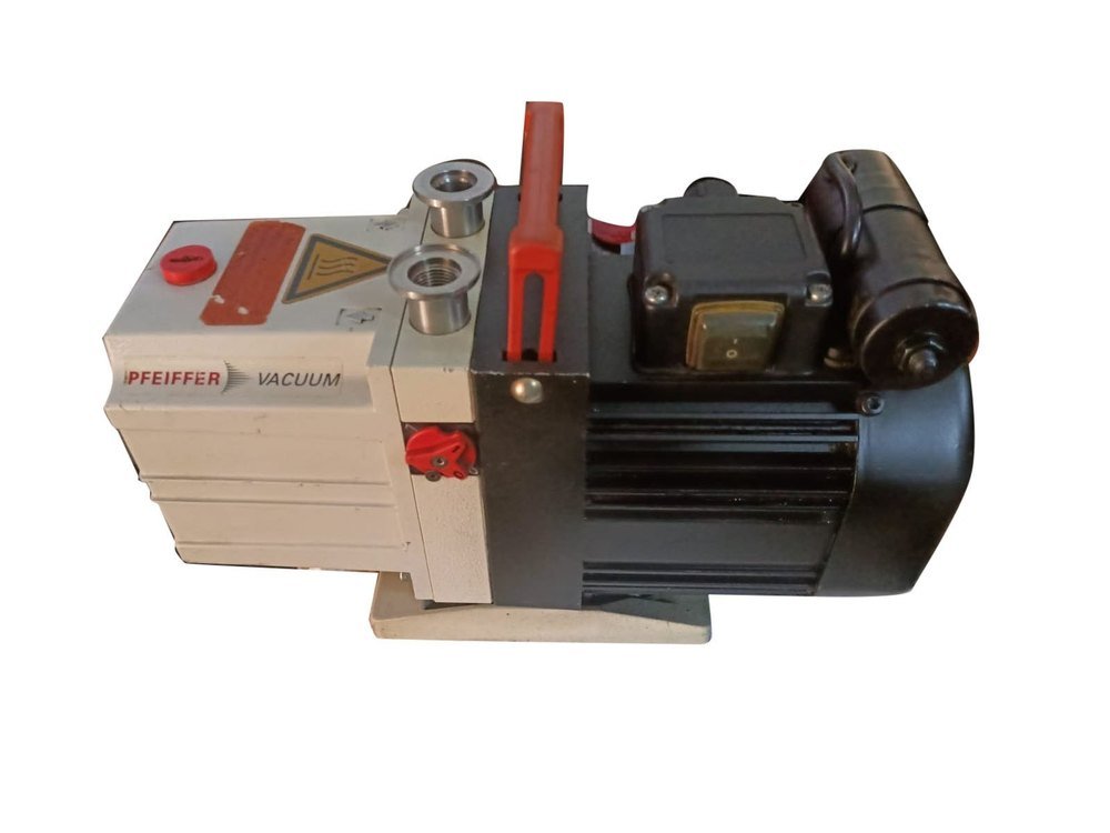 Cast Iron Pfeiffer Calibration Vacuum Pump, For Industrial, Max Flow Rate: 12 Lpm