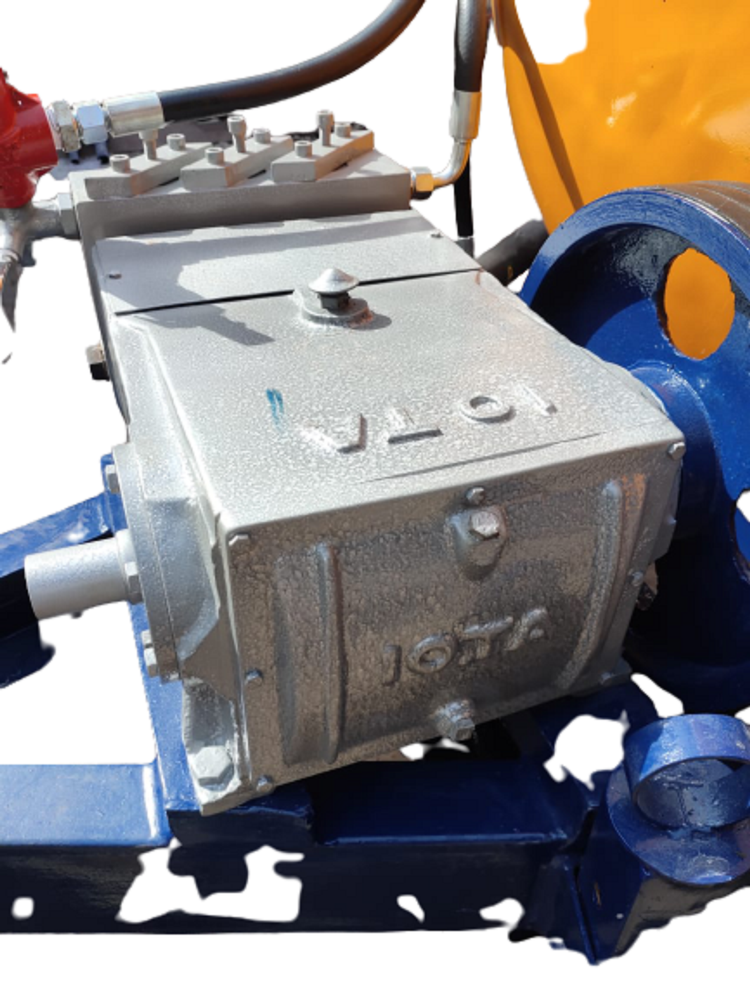 Iota Triplex High Pressure Plunger Pump, For Industrial, 250 Lpm