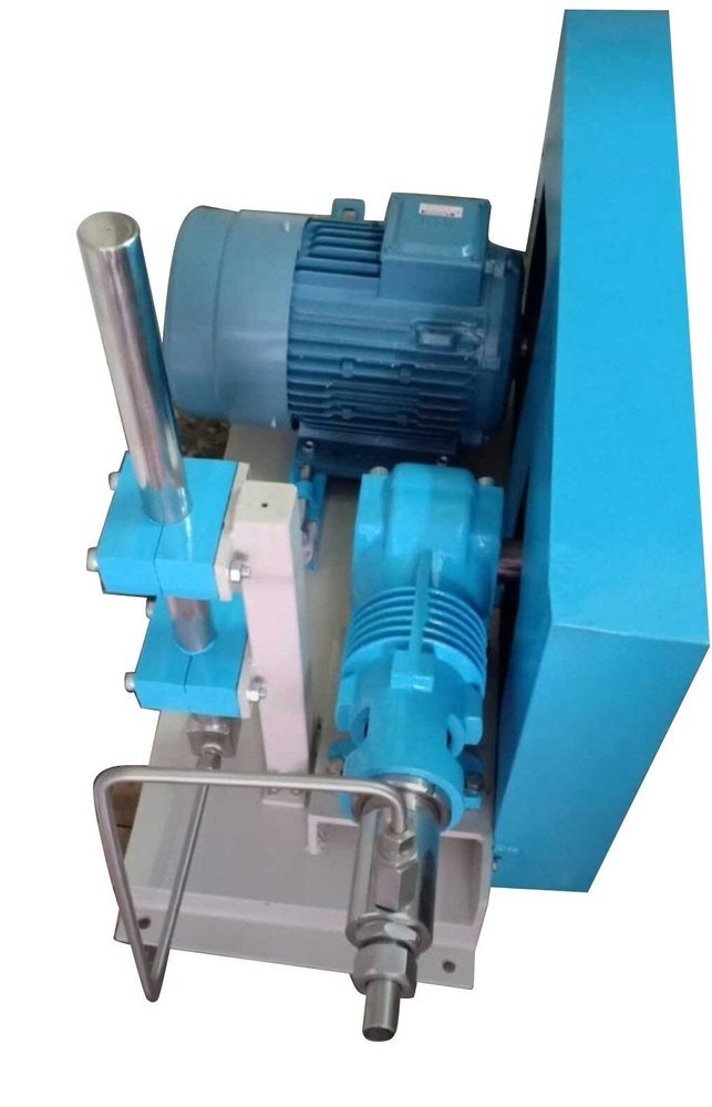 Reciprocating Compressor Liquid Co2 Filling Pumps, Automation Grade: Semi-Automatic