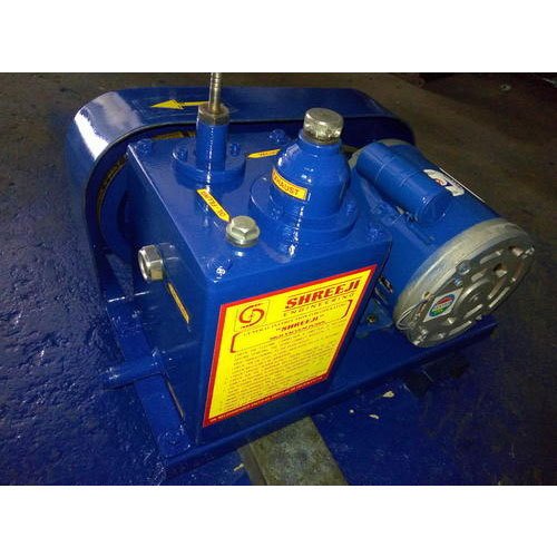 Laboratory Vacuum Pump, Model Name/Number: SV-300