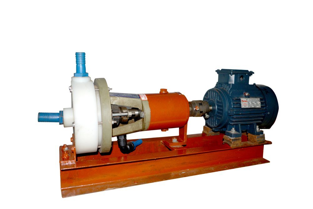 Microplast Close Coupled Pump